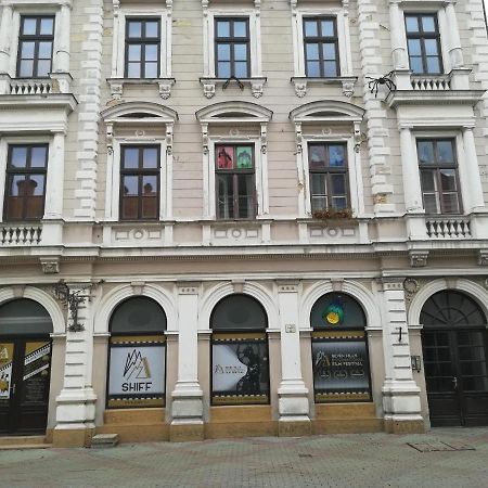 Pécs sétaló utcájában 6 személyes 3 szobás lakás Apartman Kültér fotó
